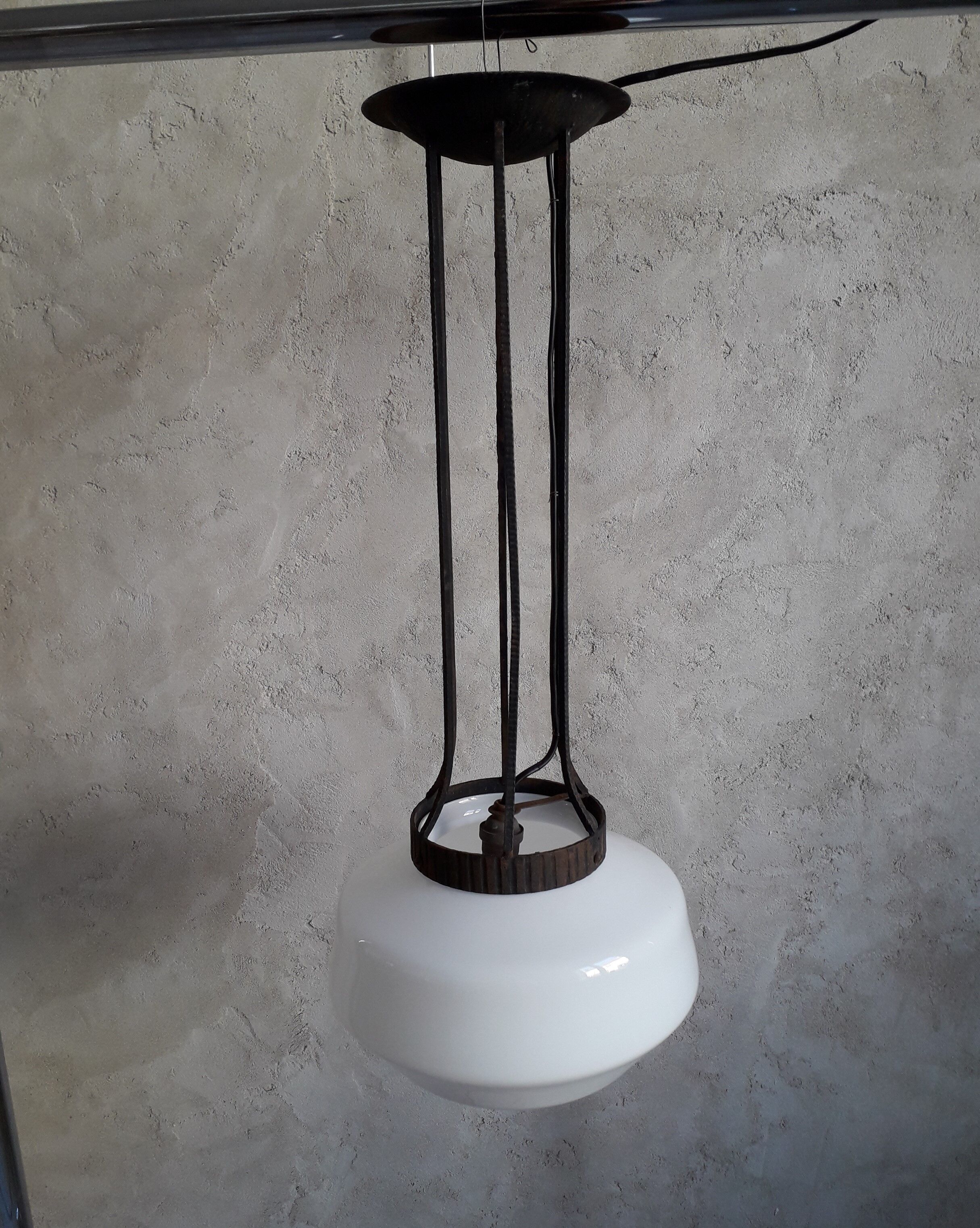 Art Deco hanging lamp