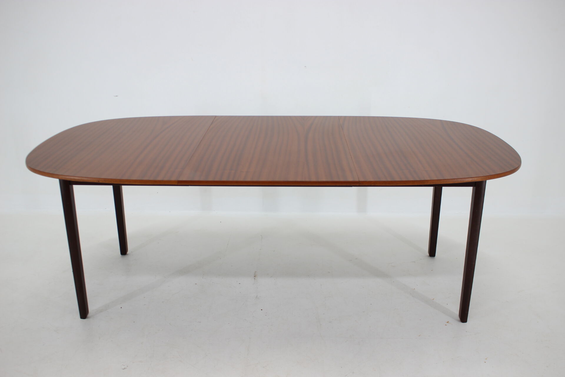 1960s Ole Wanscher Extendable Mahogany Dining Table by P. Jeppesen