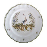 Assiette en faïence de Moustiers