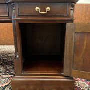 Classic English Vintage Desk Partnerdesk