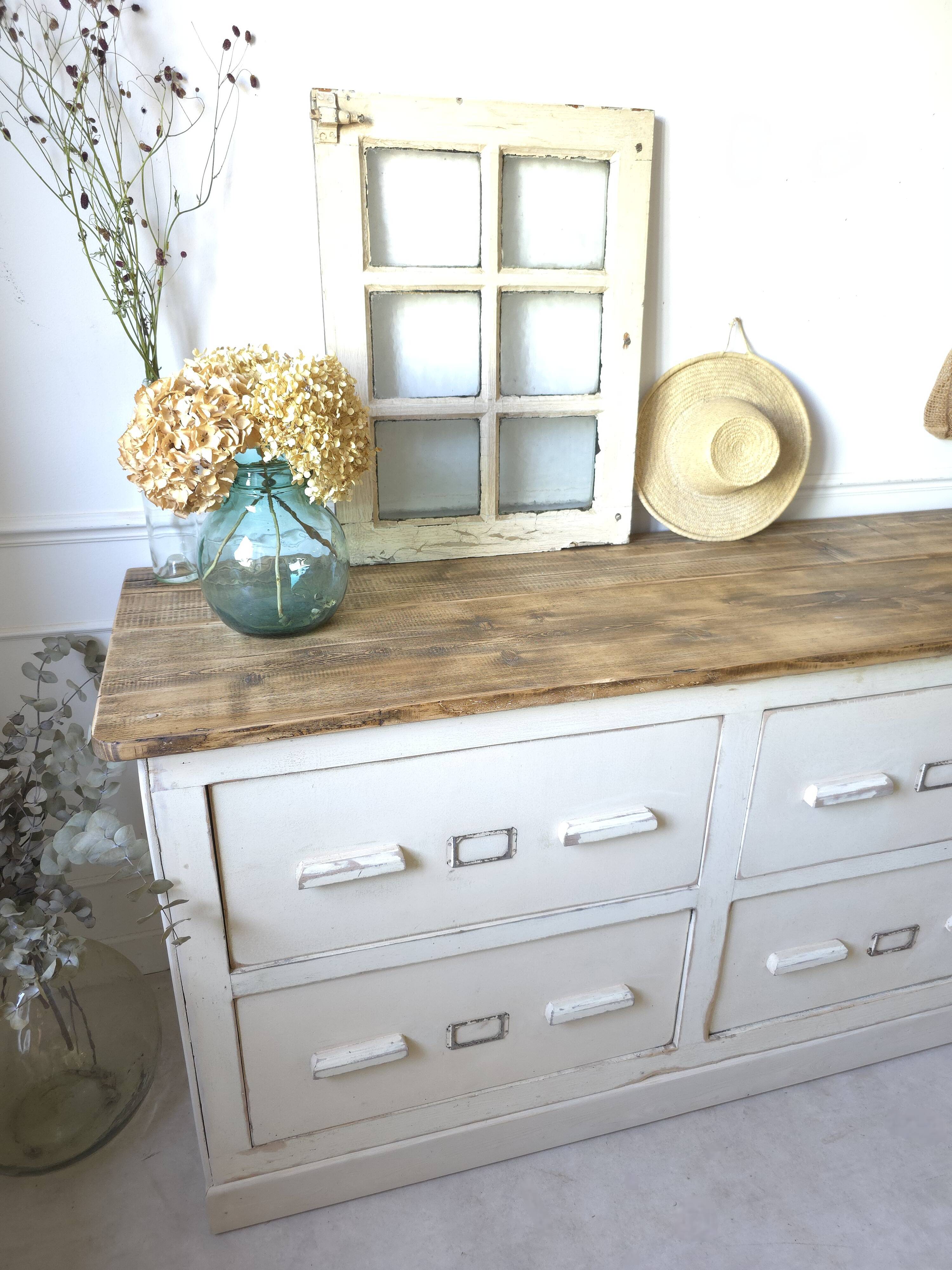 Trade furniture