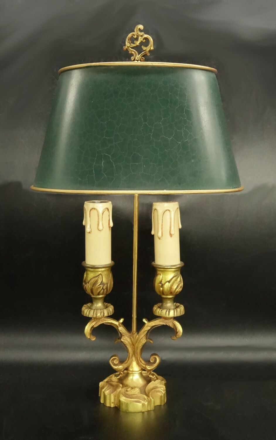 Louis XV style lamp from Lucien GAU - green lampshade with crackle effect metal.