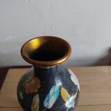 Chinese enamel vase
