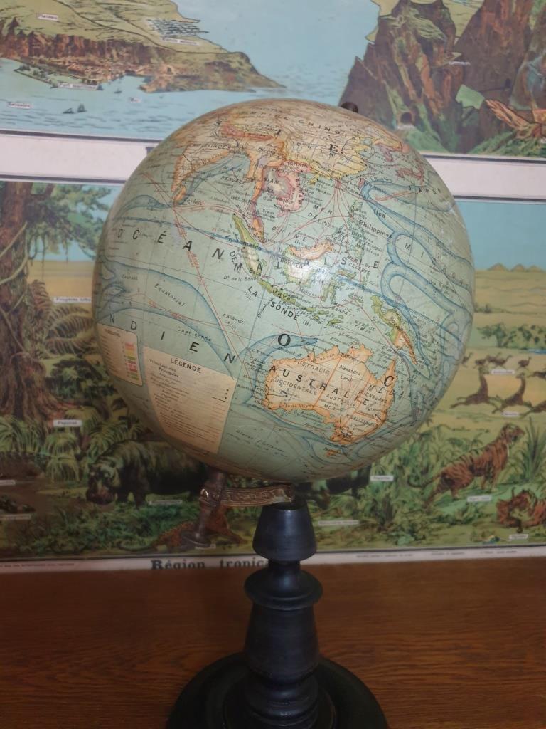 Globe Napoleon III