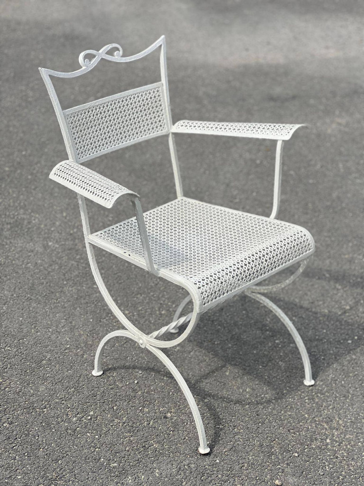 Ensemble de jardin  Maison Jansen en fer forgé  1960