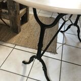 Table de bistrot en marbre