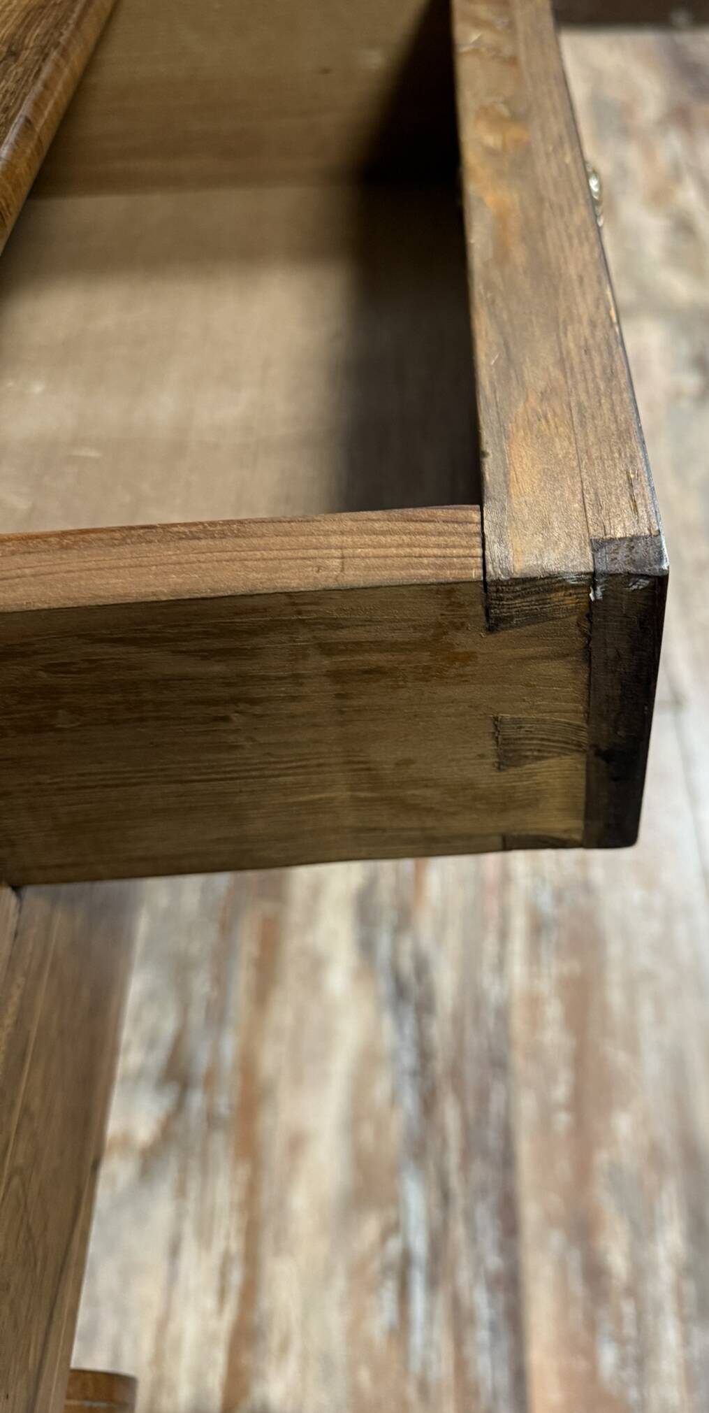 Very large Charles X period center desk in rosewood and lemonwood