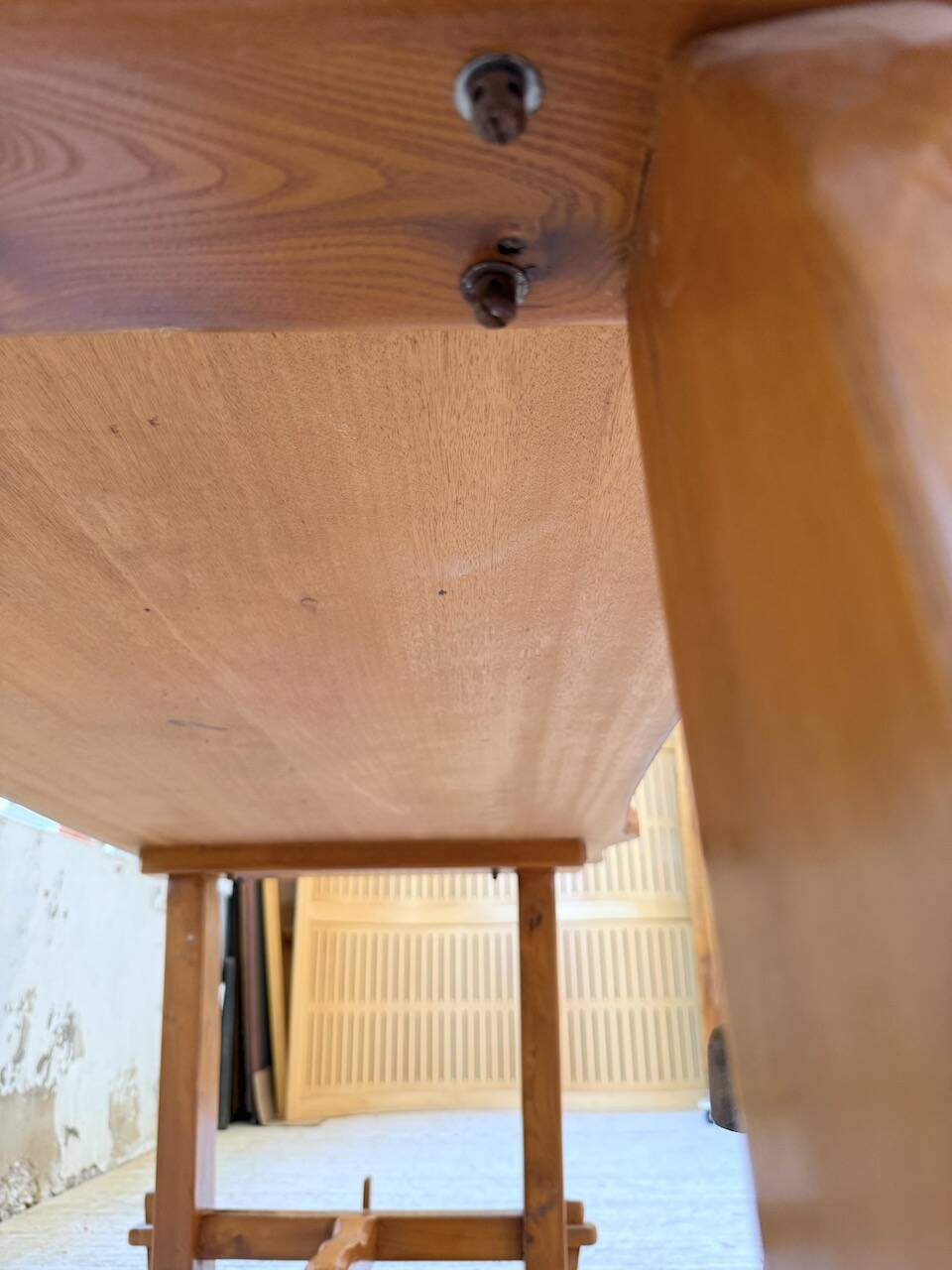 Aranjou farmhouse table in blond elm, 1950s