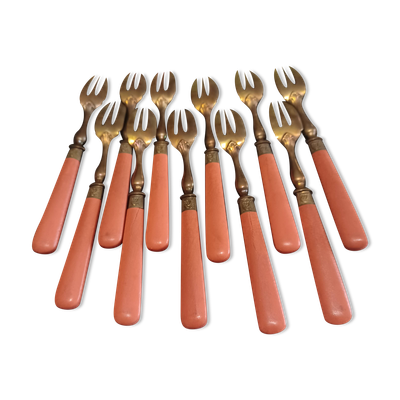 11 fourchettes à gâteau