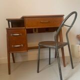 Children's desk