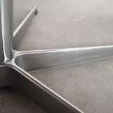 Table en frêne, design danois, années 1960, designer : Arne Jacobsen