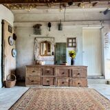 The workshop cabinet with 8 drawers.