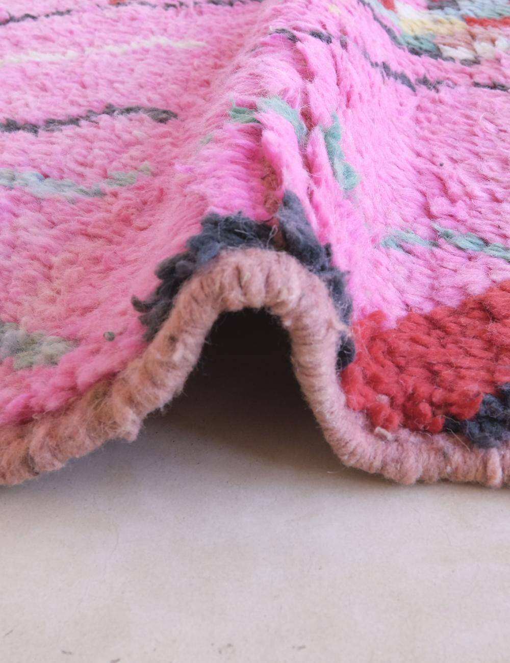Pink Berber Rug - 261 x 171 cm