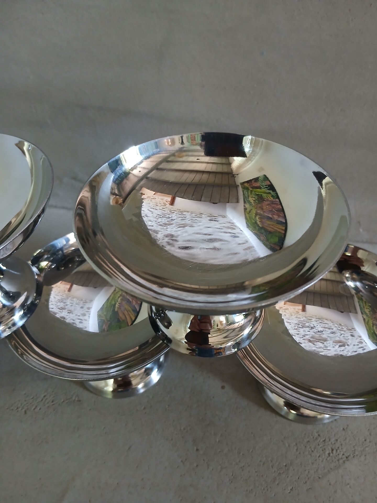 5 coupes à glace anciennes en inox