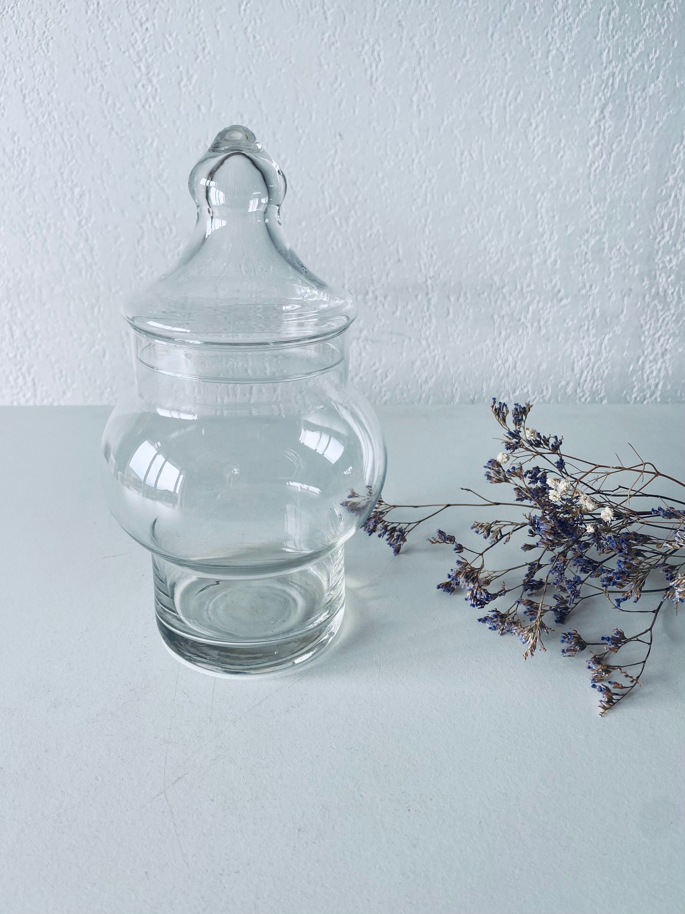 Apothecary shaped glass bottle