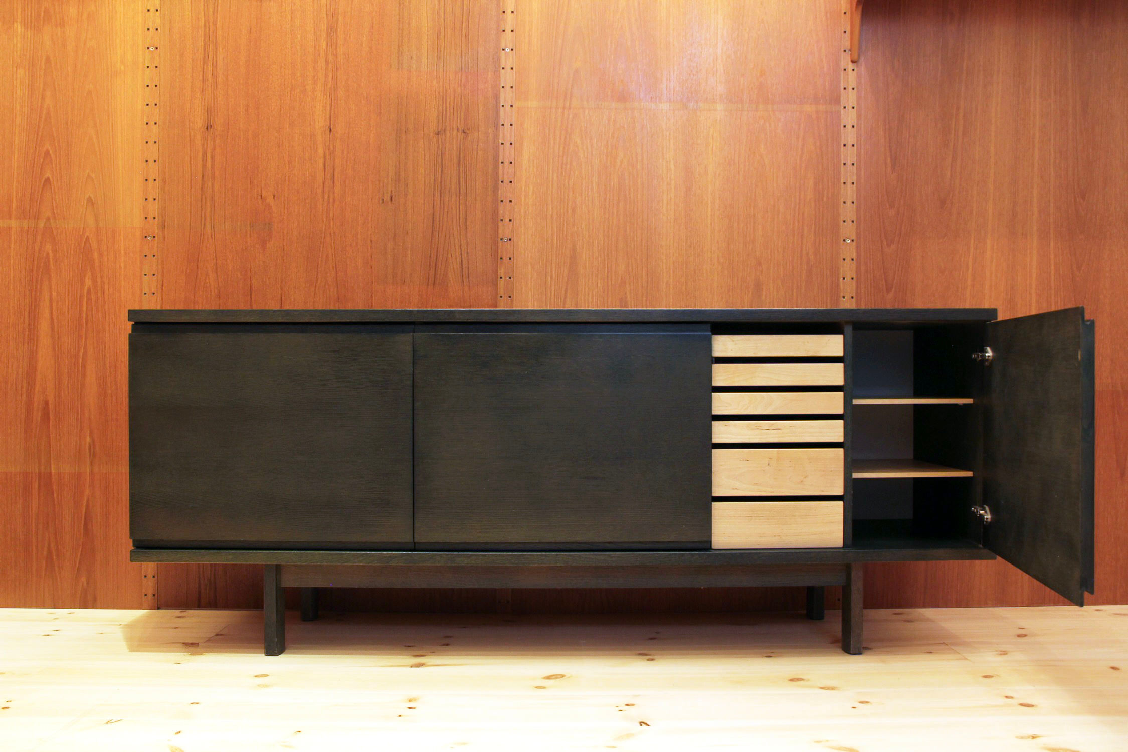 Enfilade par Asko, Finlande années 1960