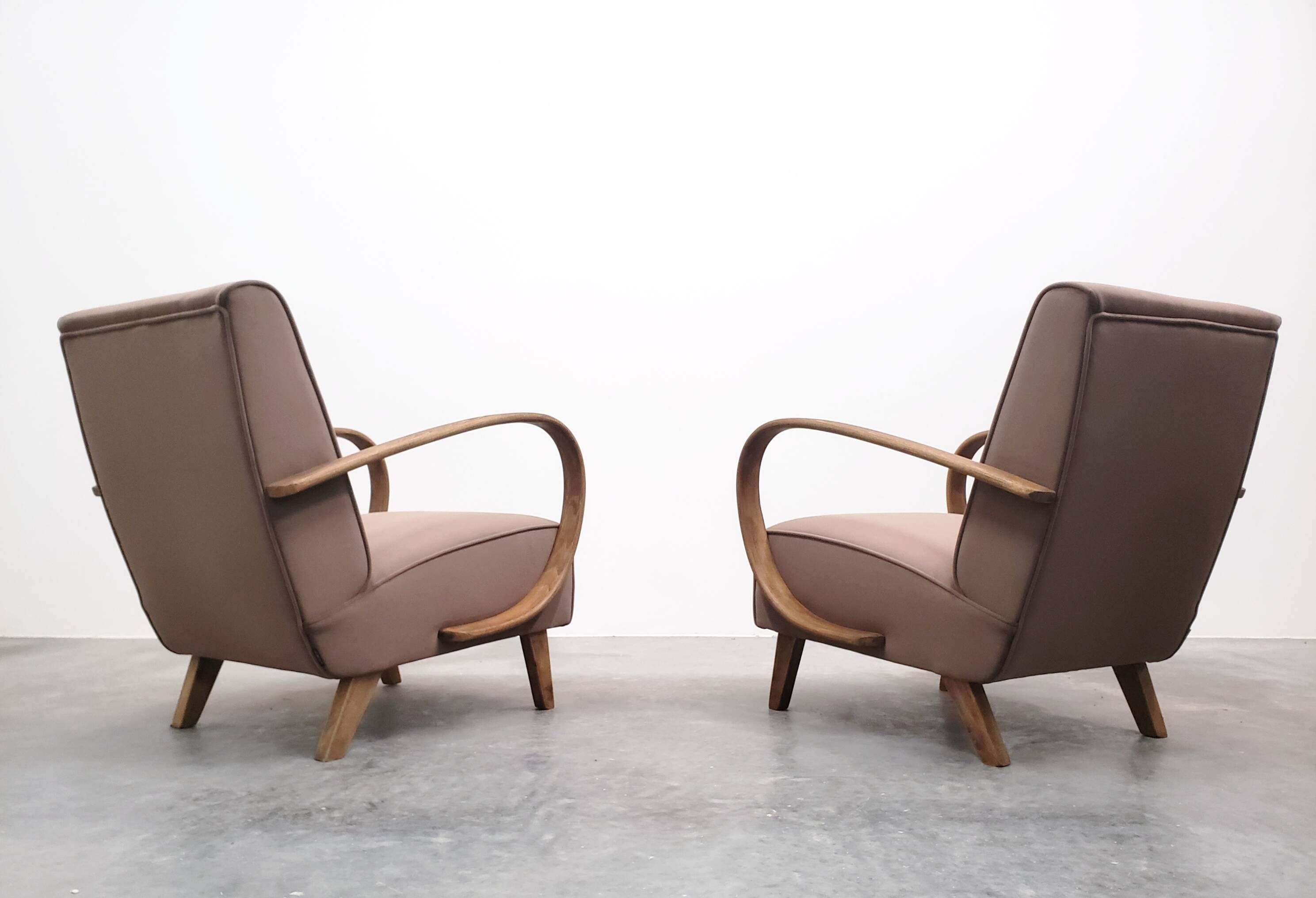 1930 Jindrich Halabala Bentwood Armchair in Dark Beige Velvet