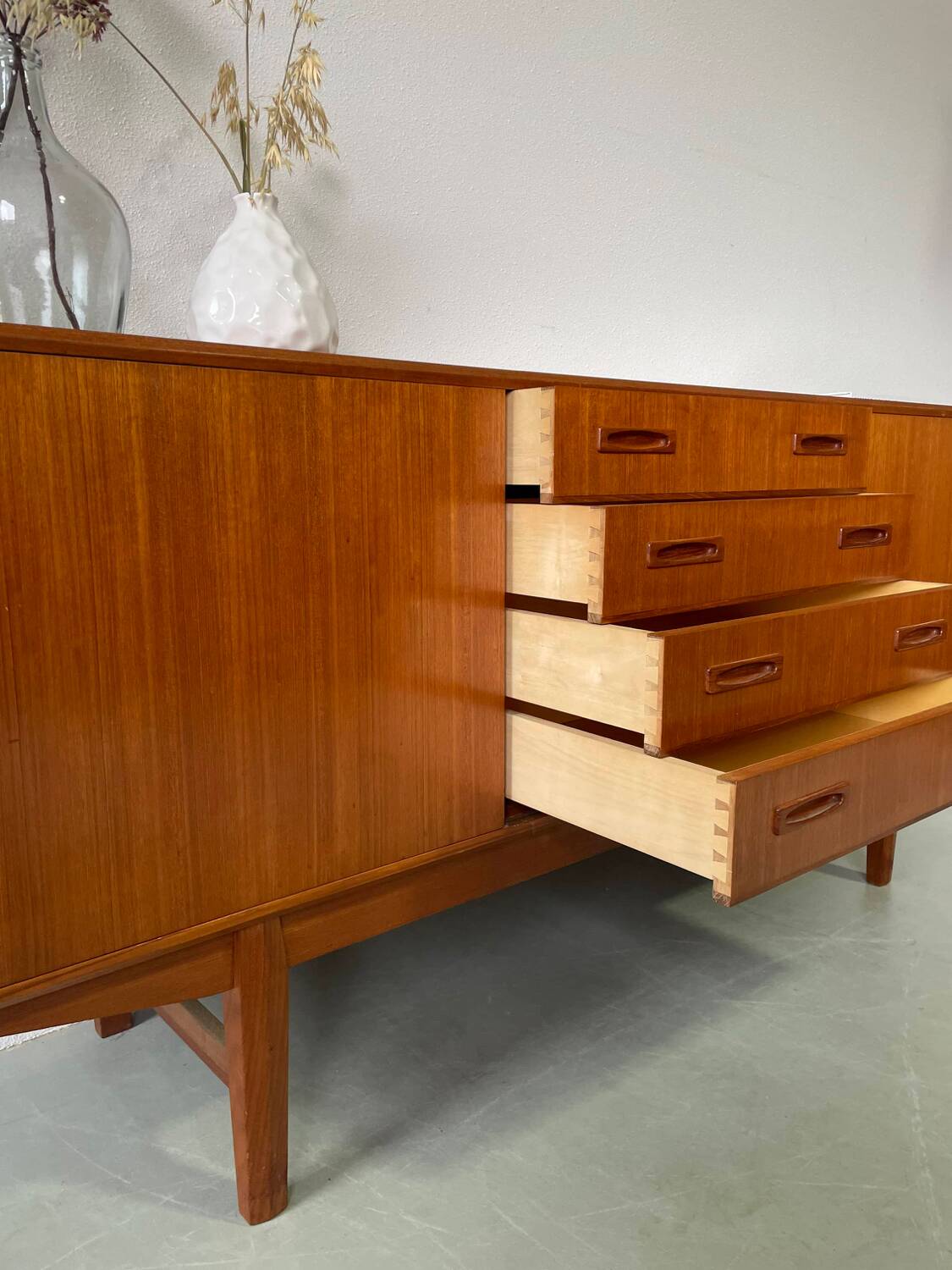 Buffet danois Clausen & Son