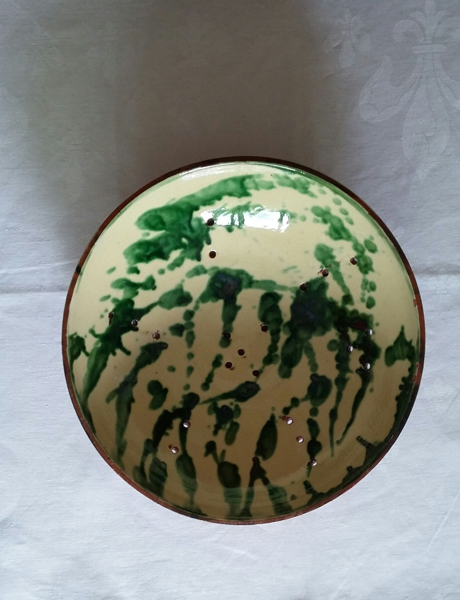 Draining dish