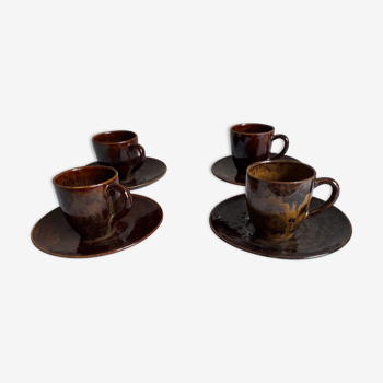 Beauvaisis Warluis 4 cup and sandstone sub-cup set