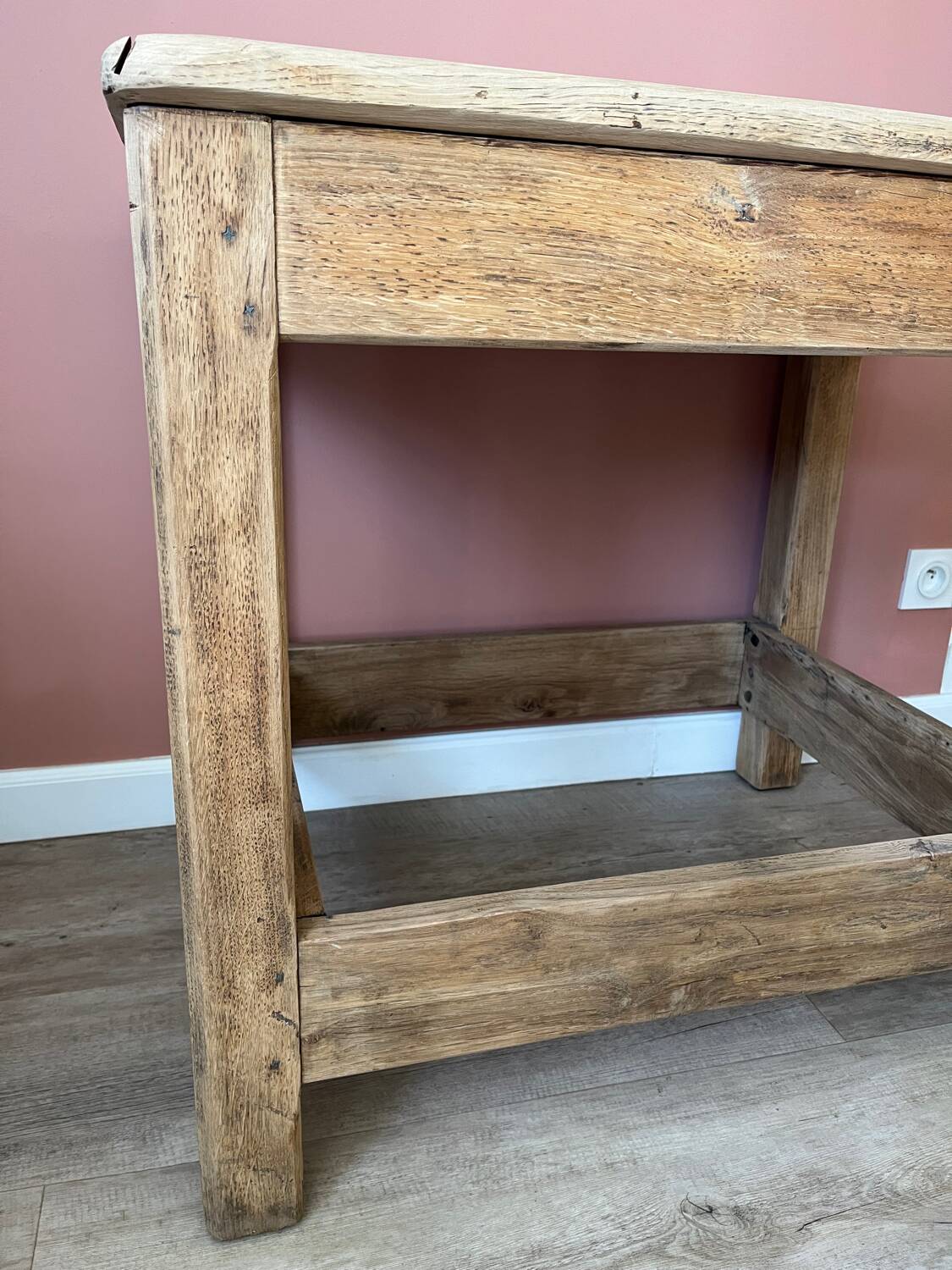 Small workbench made of solid oak