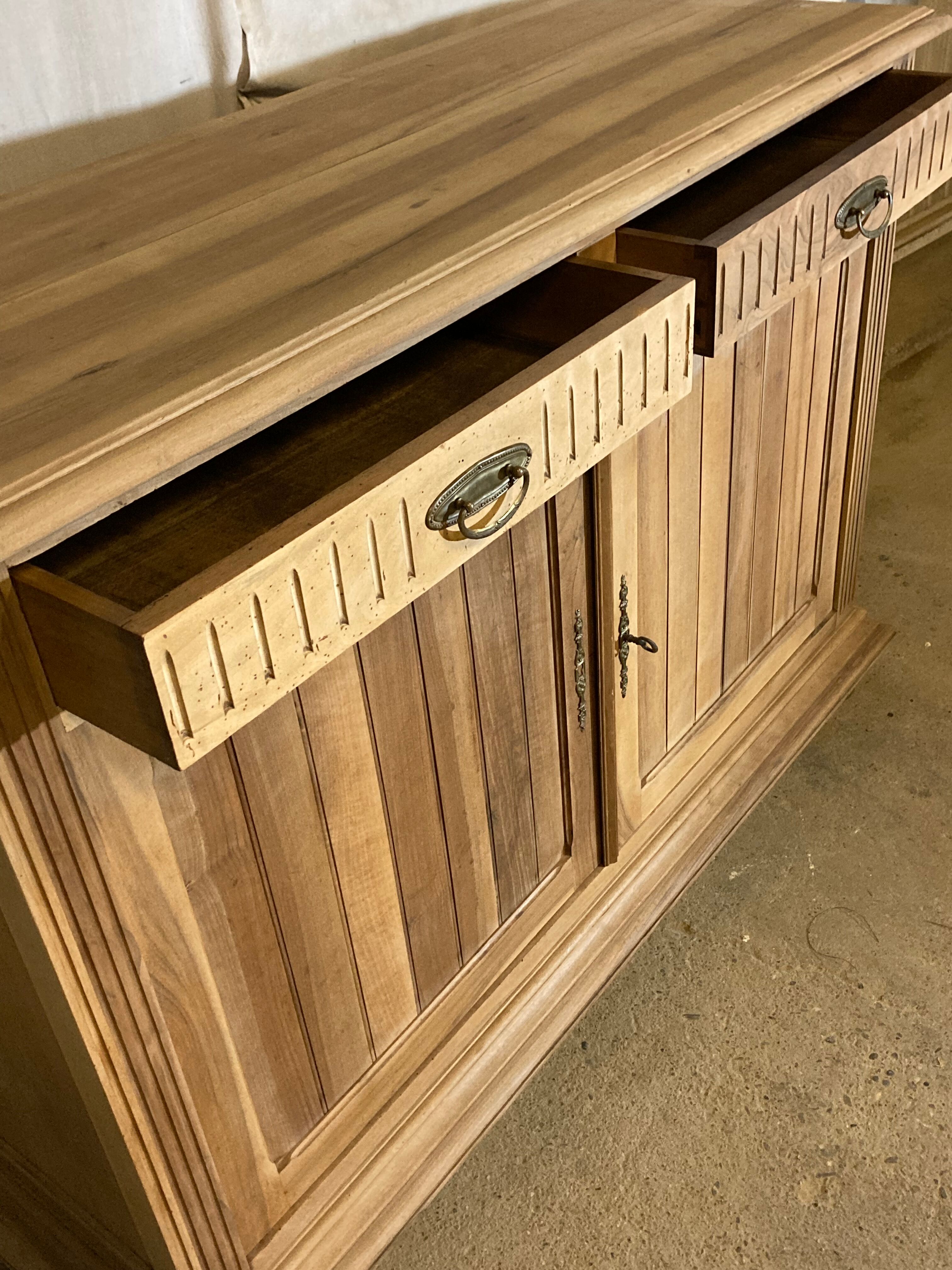 Sideboard 2 doors, 2 drawers natural