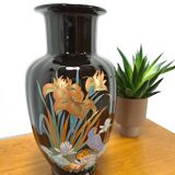 Black vintage porcelain vase