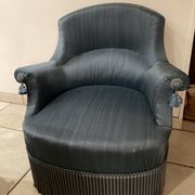 Blue toad armchair
