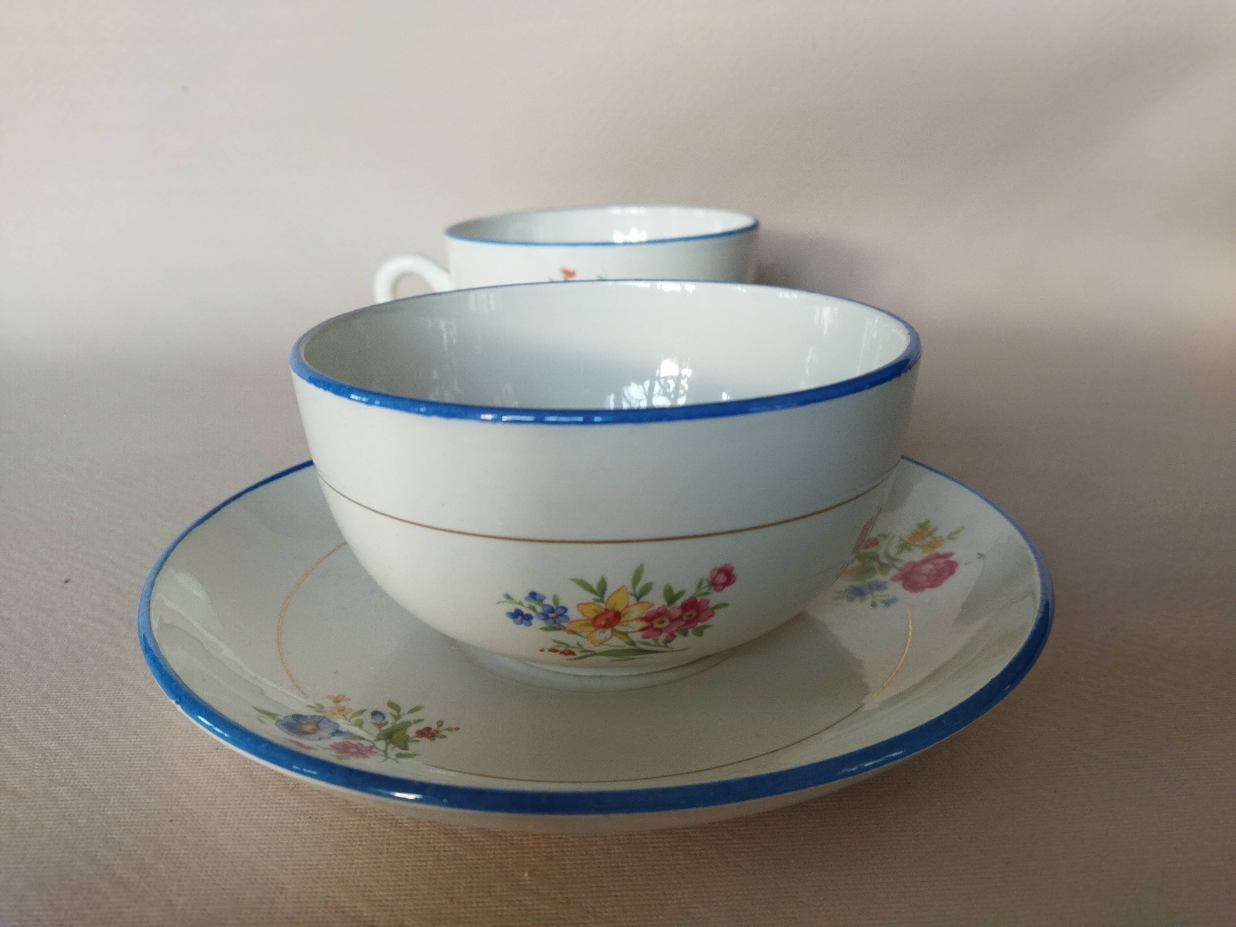 Two Salins earthenware lunch cups