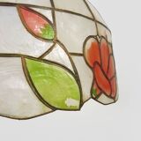 grande suspension, lustre en nacre et laiton, vintage, luminaire ancien. Années 70