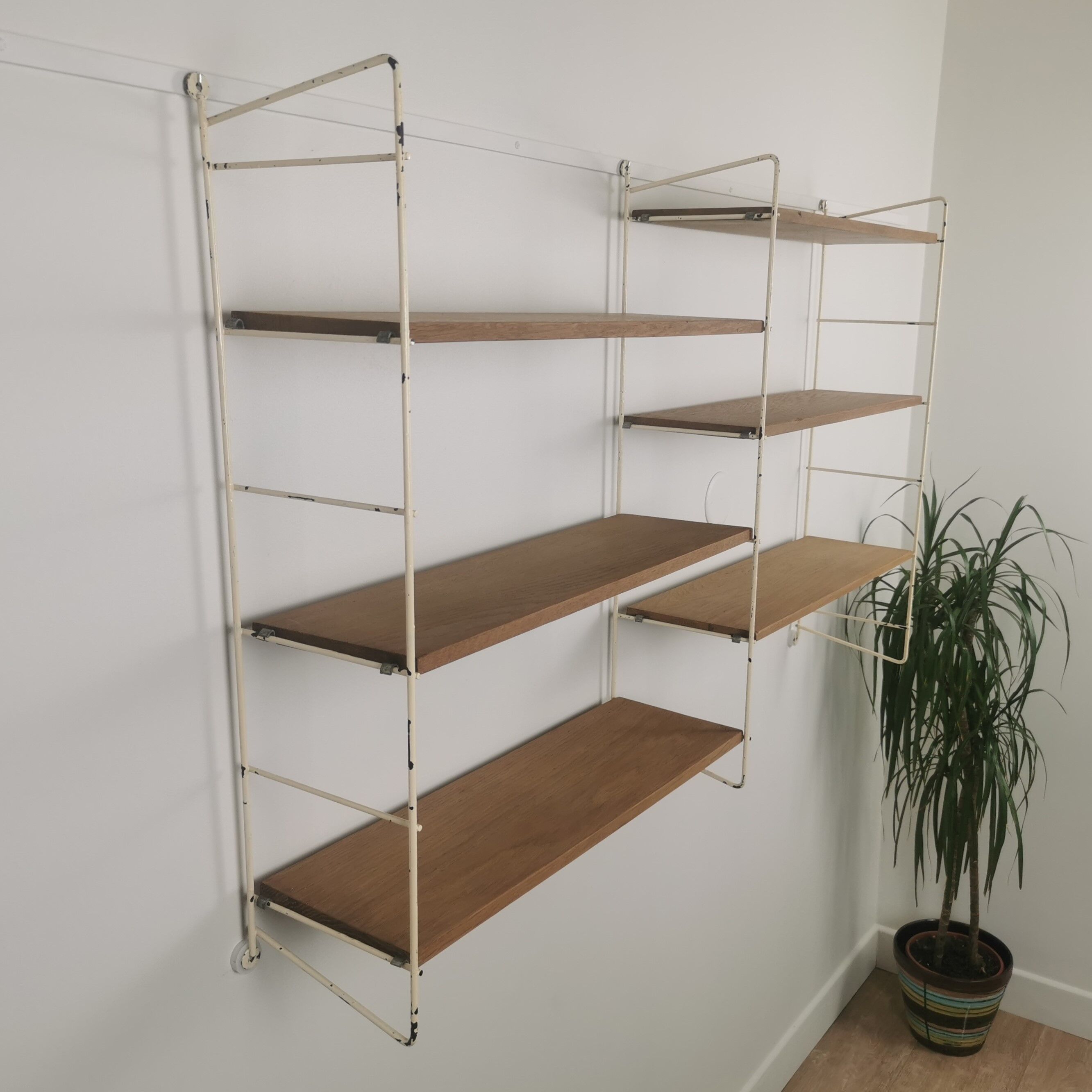Modular metal and wood shelf