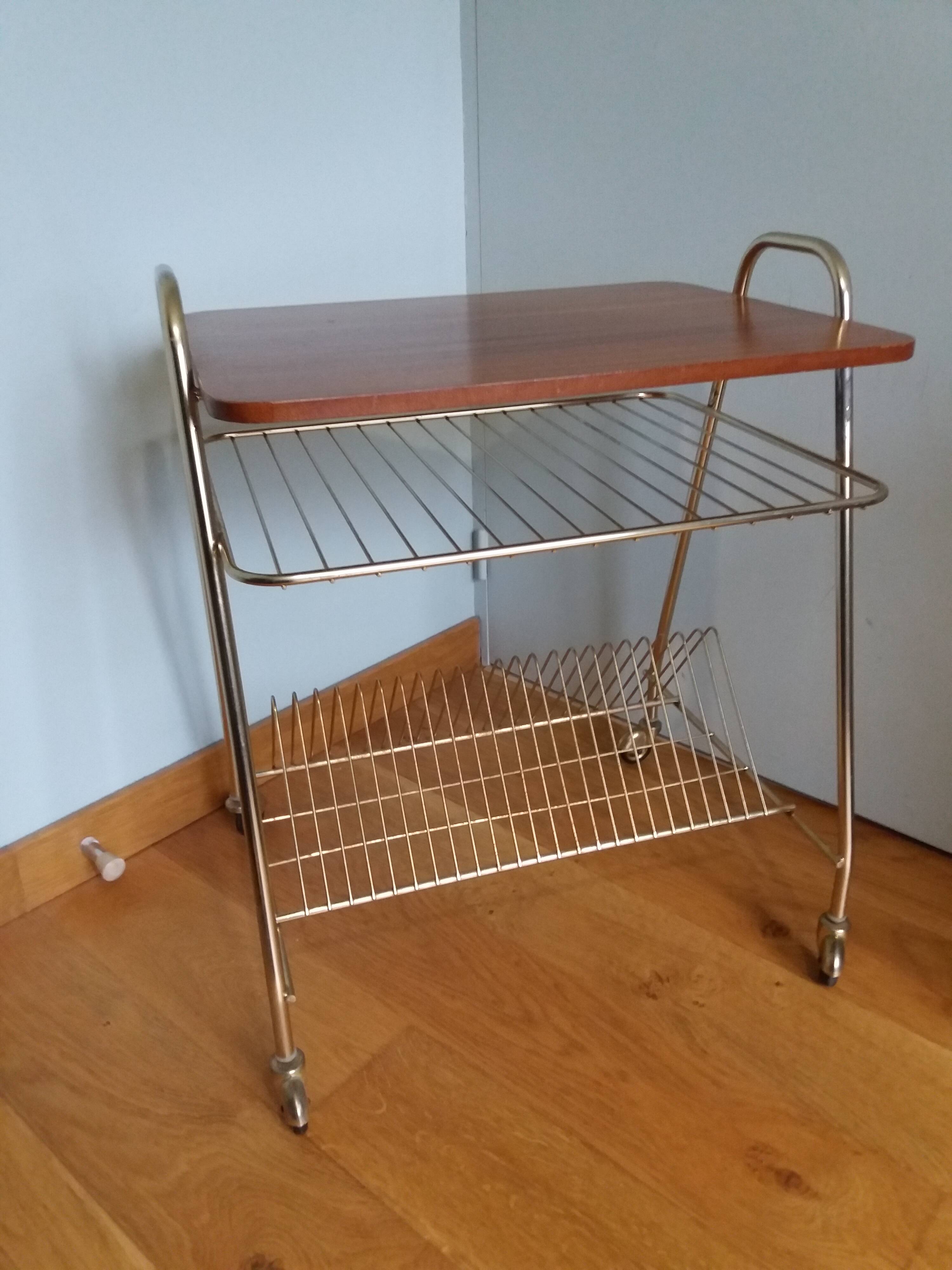 Serving table for storing vinyl records, magazine holder