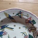 Earthenware plate with cornucopia decoration