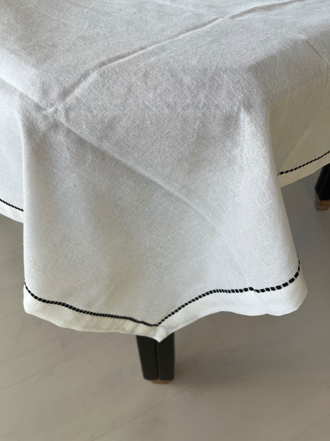 Embroidered cotton tablecloth