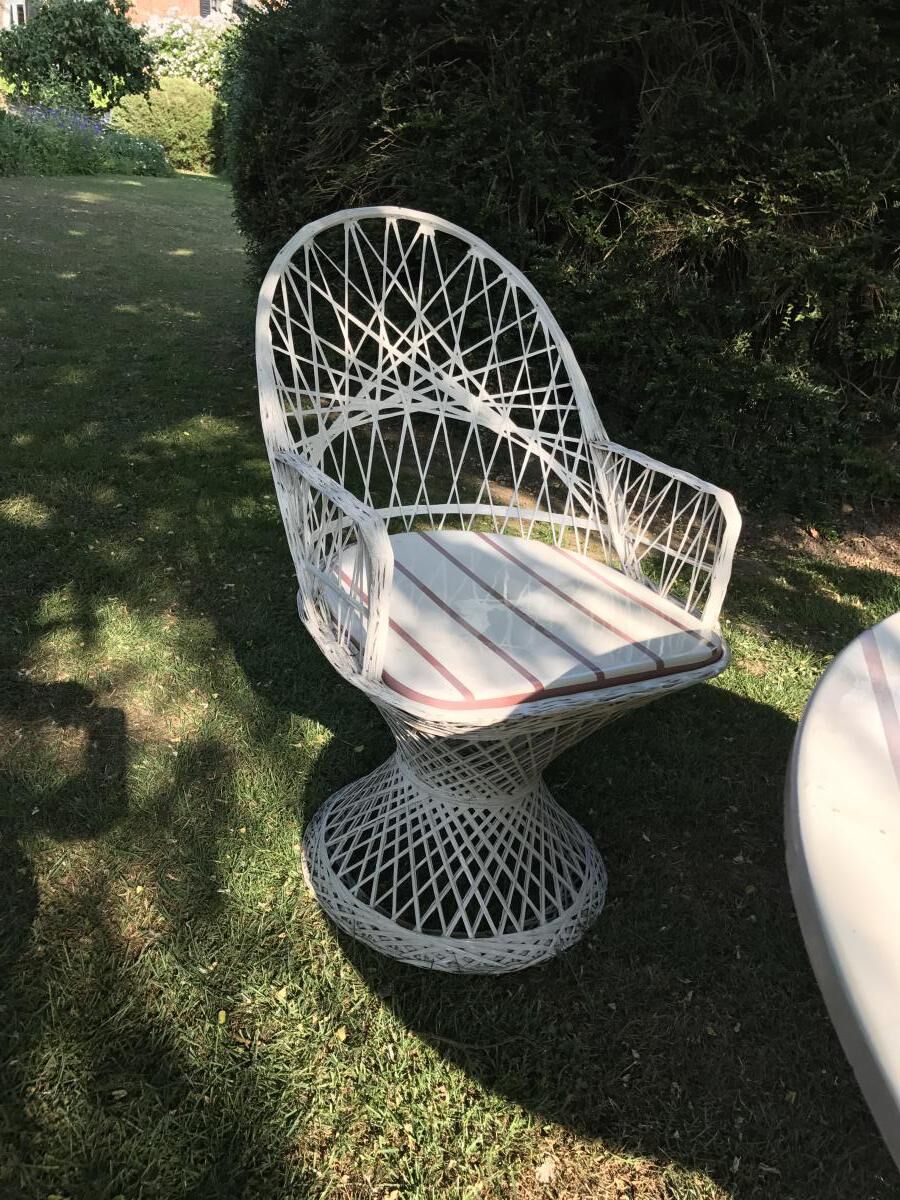 all of garden with three chairs a table and two chairs 80s
