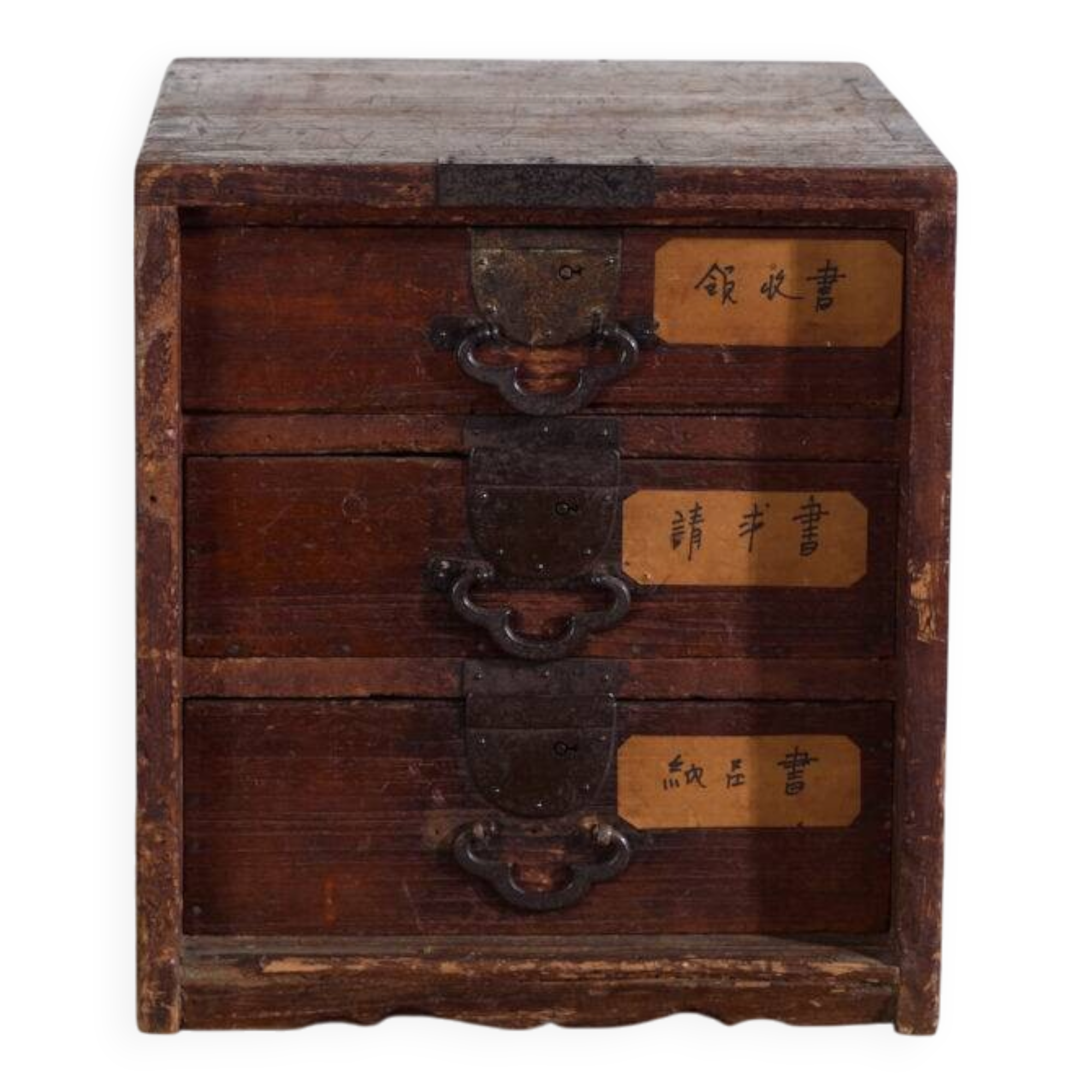 Small ko-dansu chest of drawers in paulownia with kanji labels – Japan, Meiji period