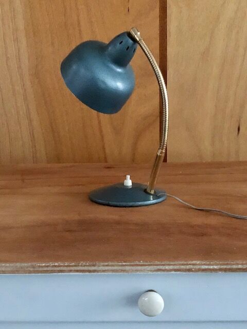 Metal casserole lamp