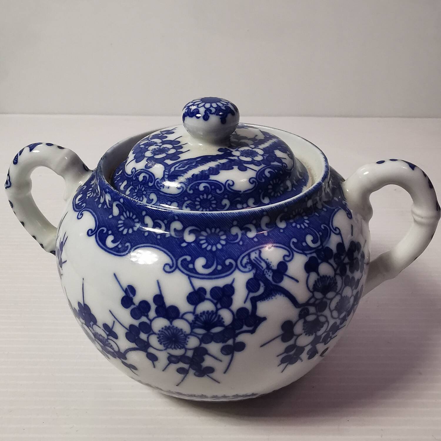 Ensemble japonais thé / café. 24 pièces au total bleu cobalt vintage