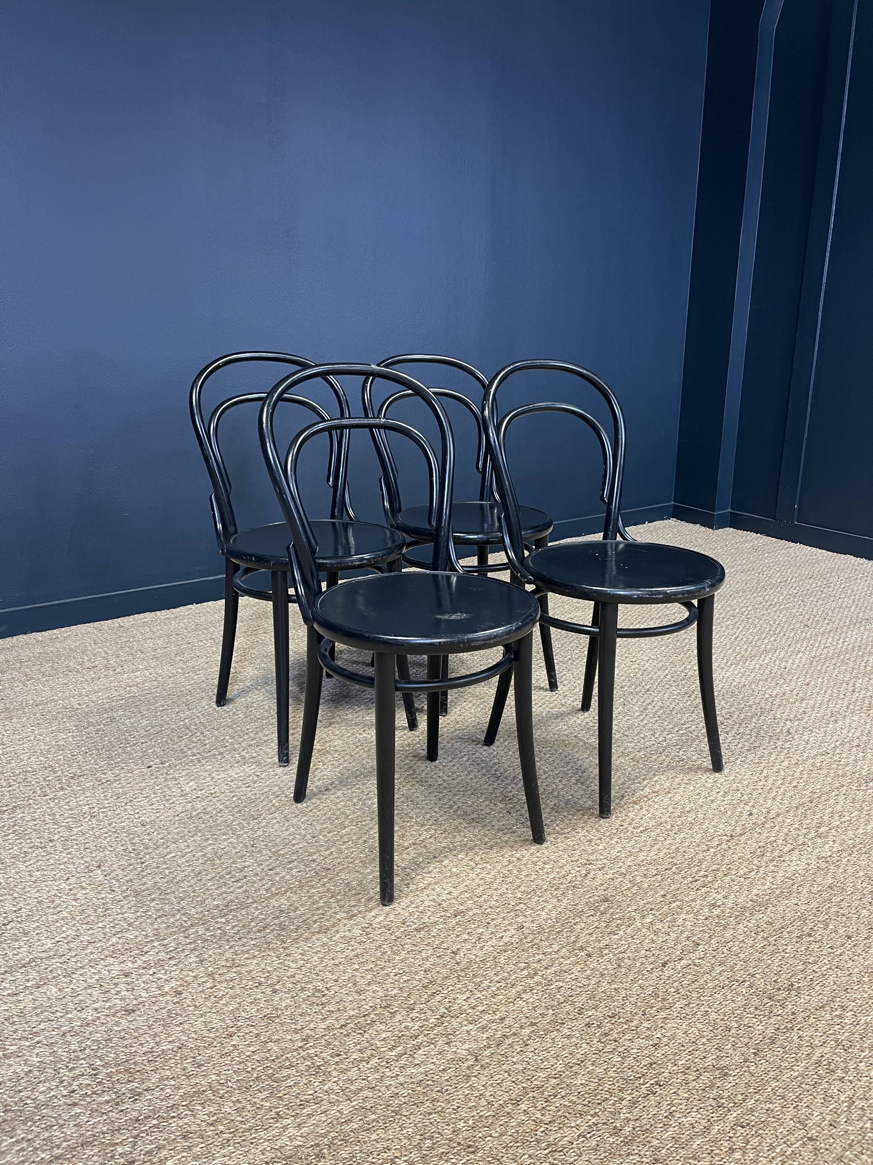 Set of 4 black curved wooden bistro chairs TON Czech Republic 80s