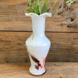 Vase en verre opaque vintage