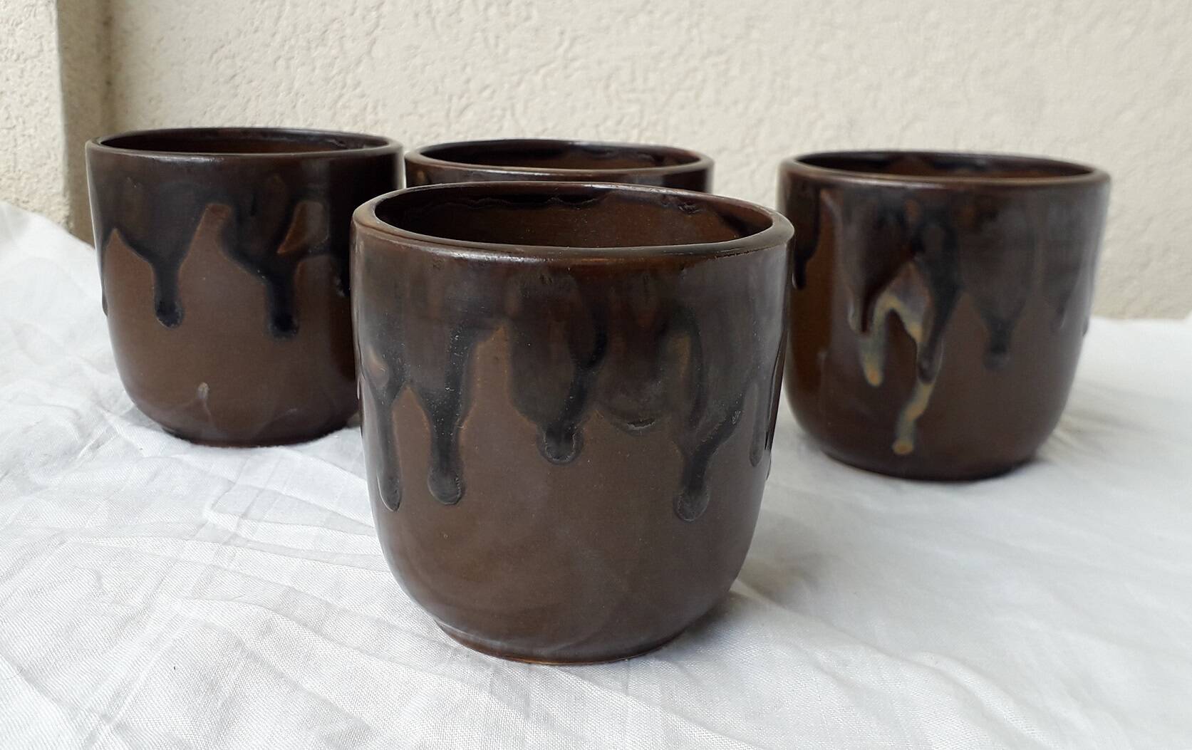 Breugnot stoneware cups