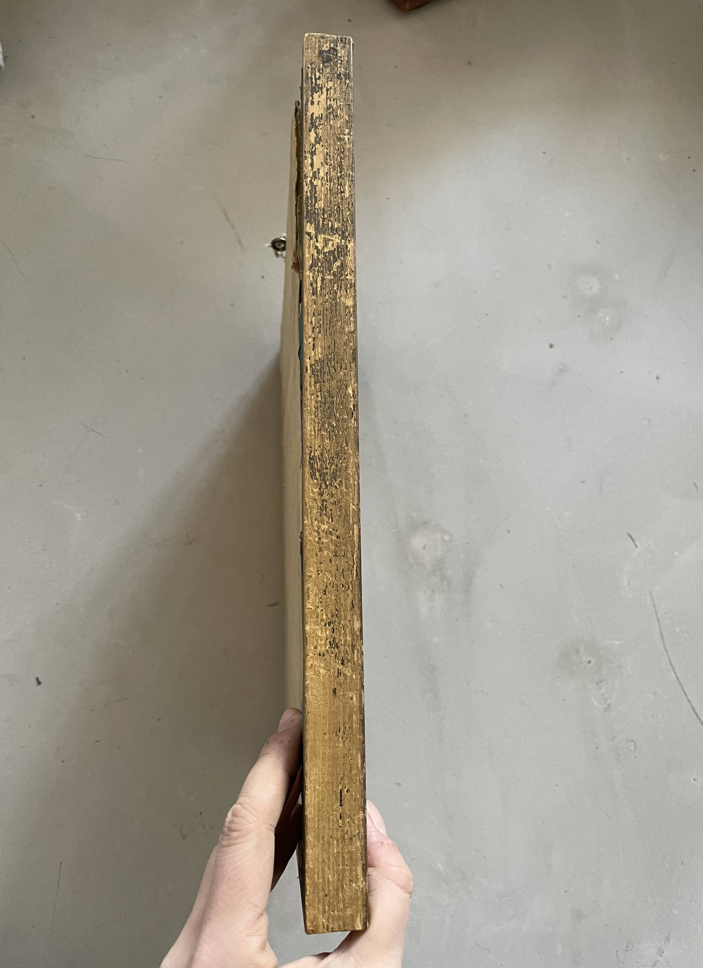 Old golden frame 33x36cm