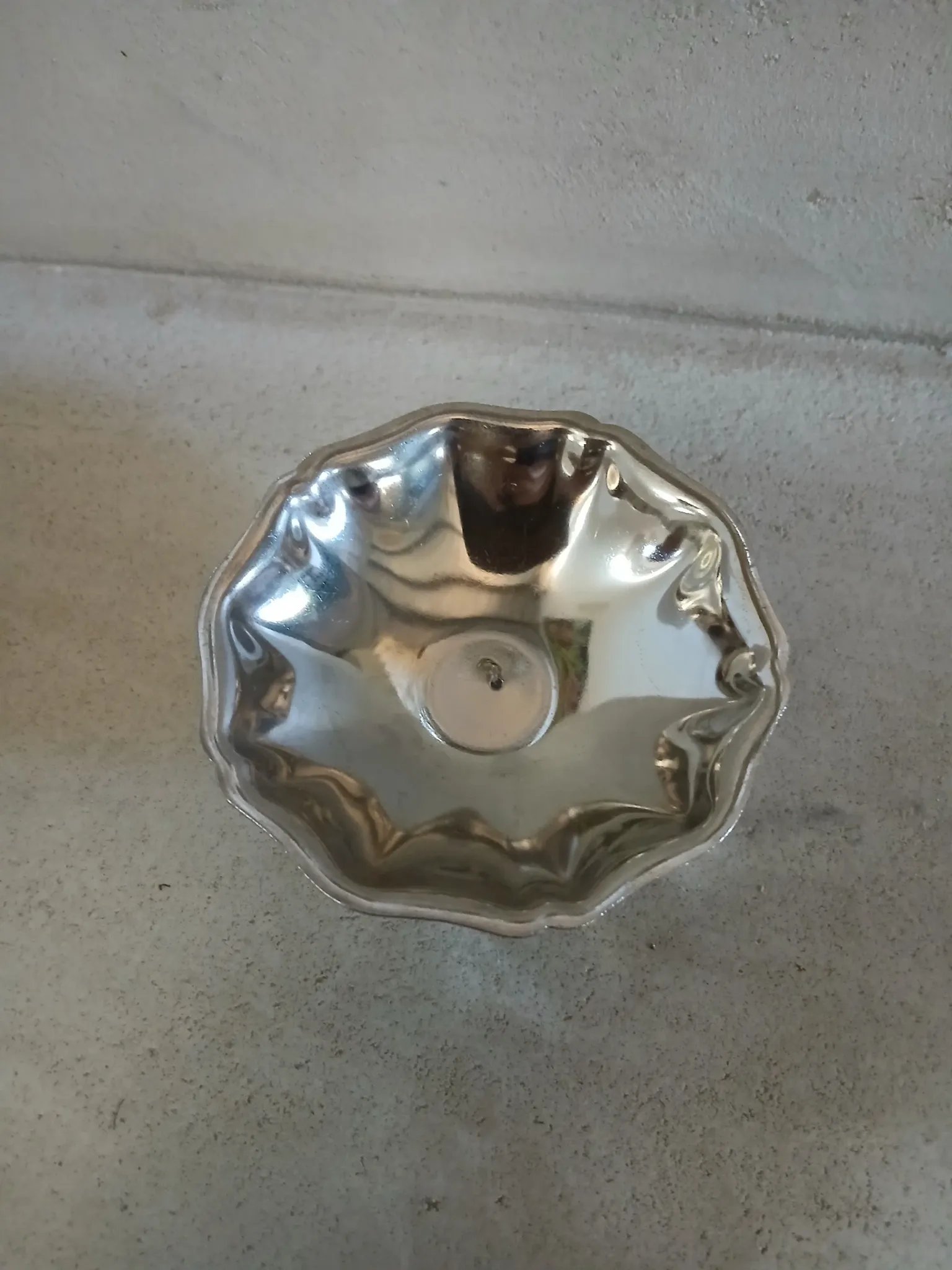 6 antique metal ice cream cups
