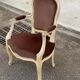 Fauteuil cabriolet Louis XV en bois massif beige et tissu velours