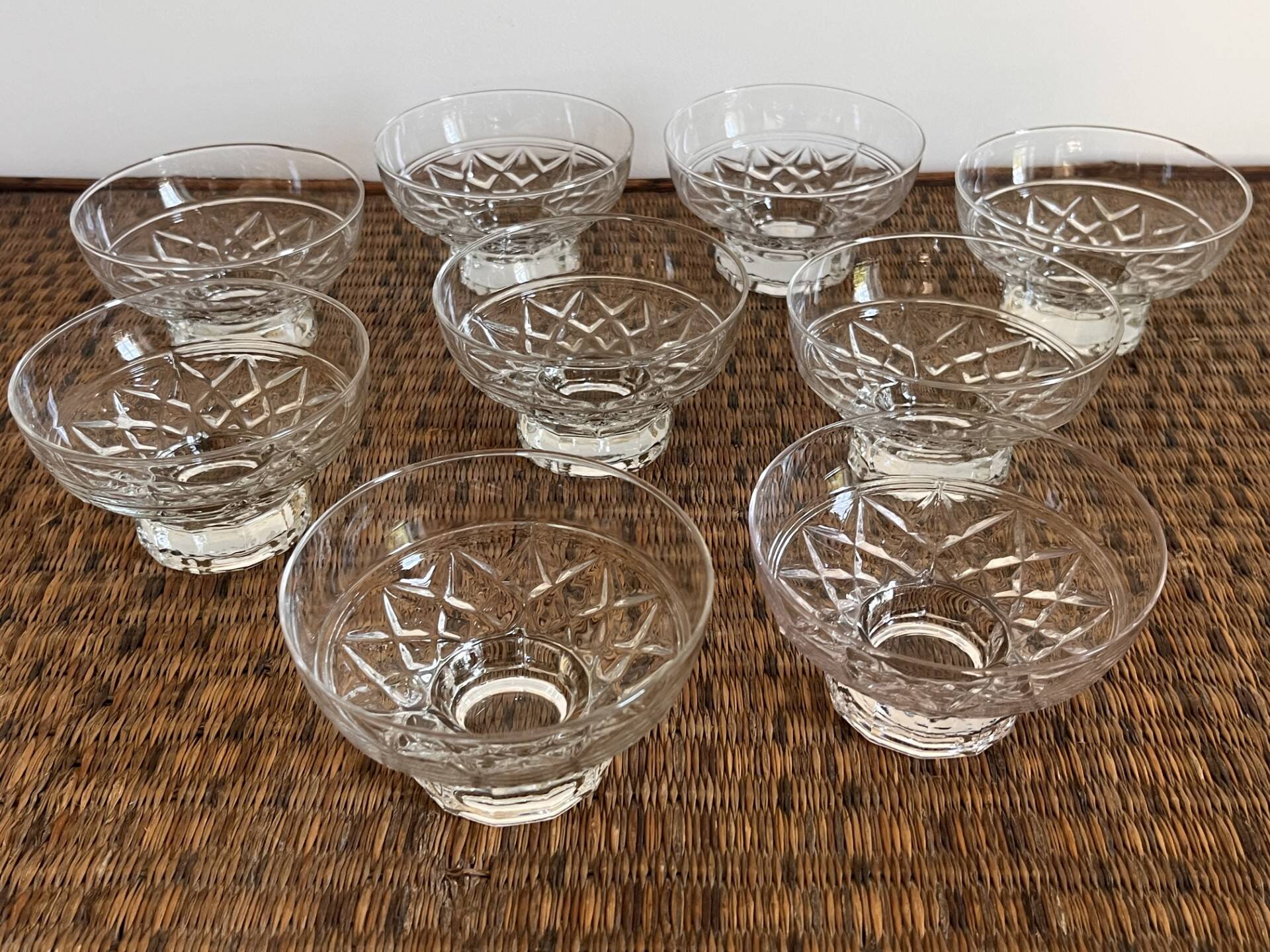 Champagne coupes