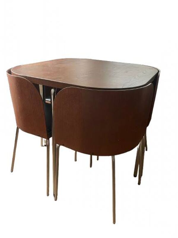 Table et 4 chaises en teck modèle « Fusion » par Sarah Kragnert x Ikea