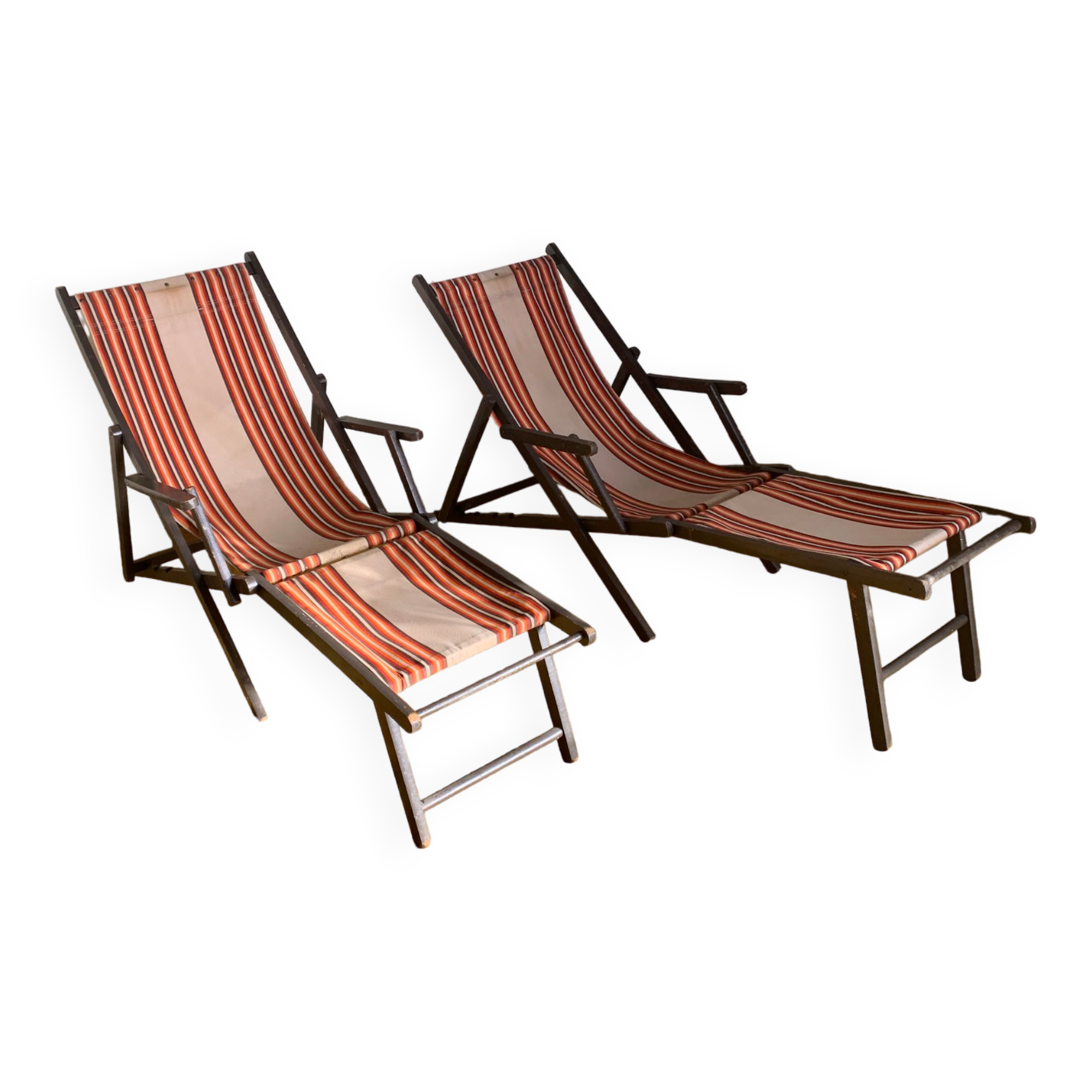 Pair of deck chairs