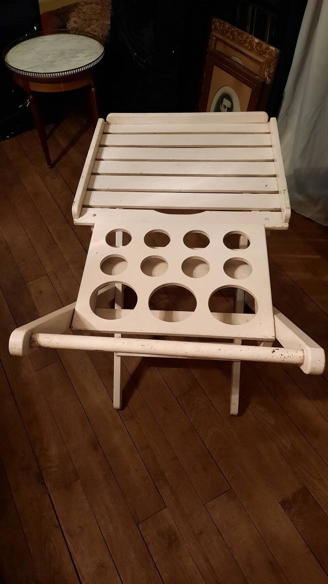 Desserte à roulette de jardin