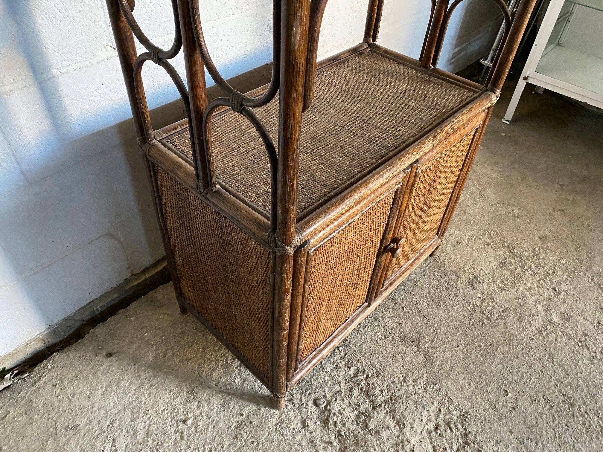 Vintage rattan bookcase 70s