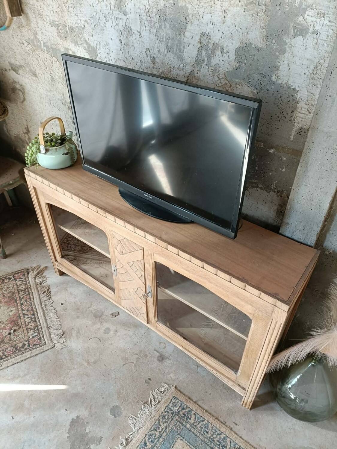 Display cabinet